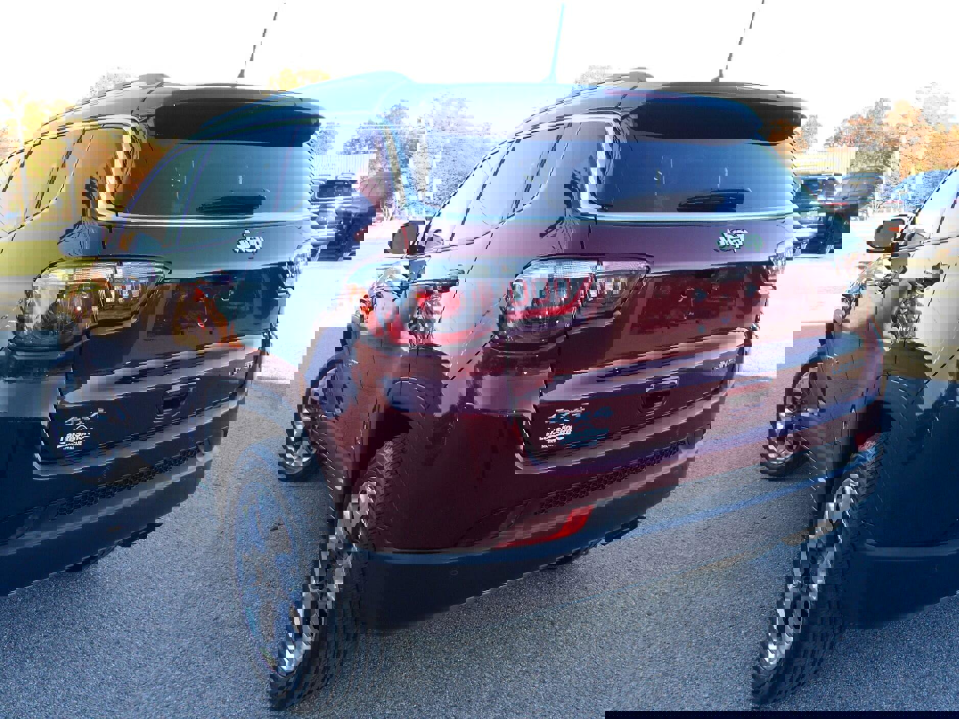 Certified 2022 Jeep Compass Limited image 3