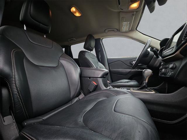 Certified 2016 Jeep Cherokee High Altitude image 30