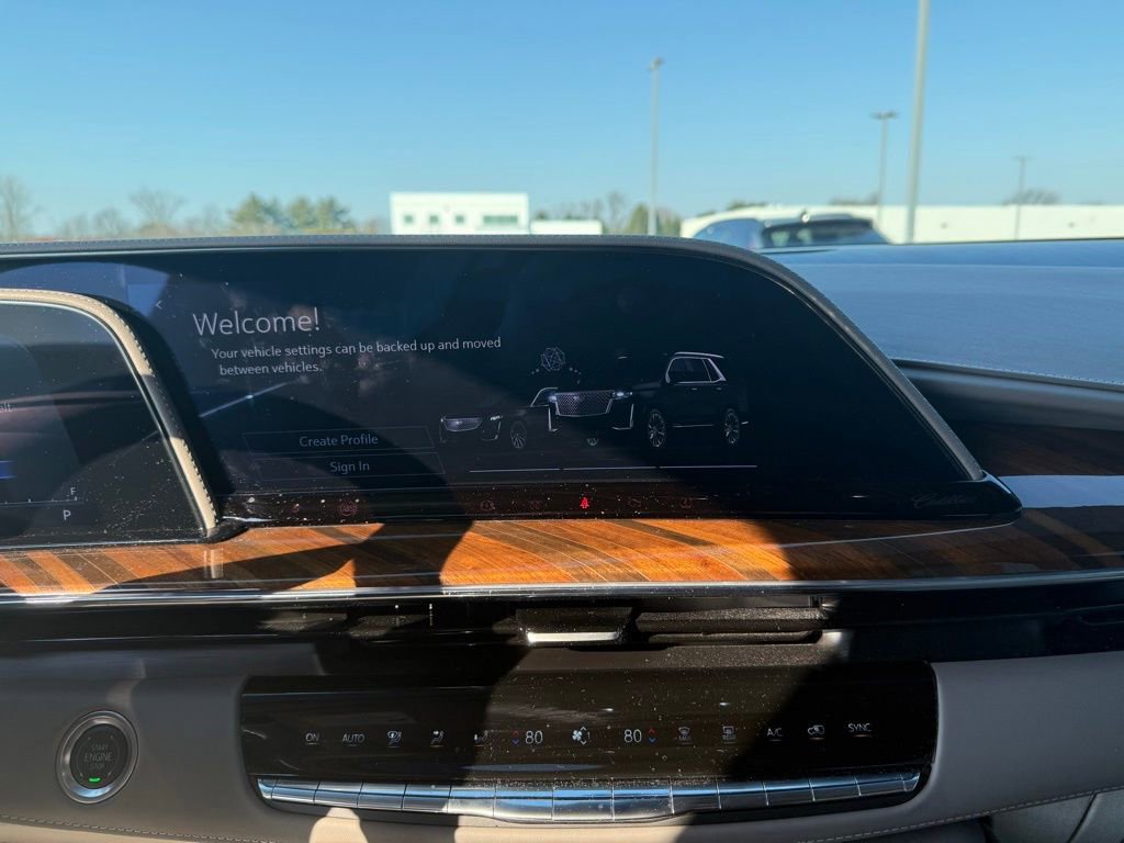 Certified 2024 Cadillac Escalade Sport Platinum w/ LPO, ONYX Package image 23