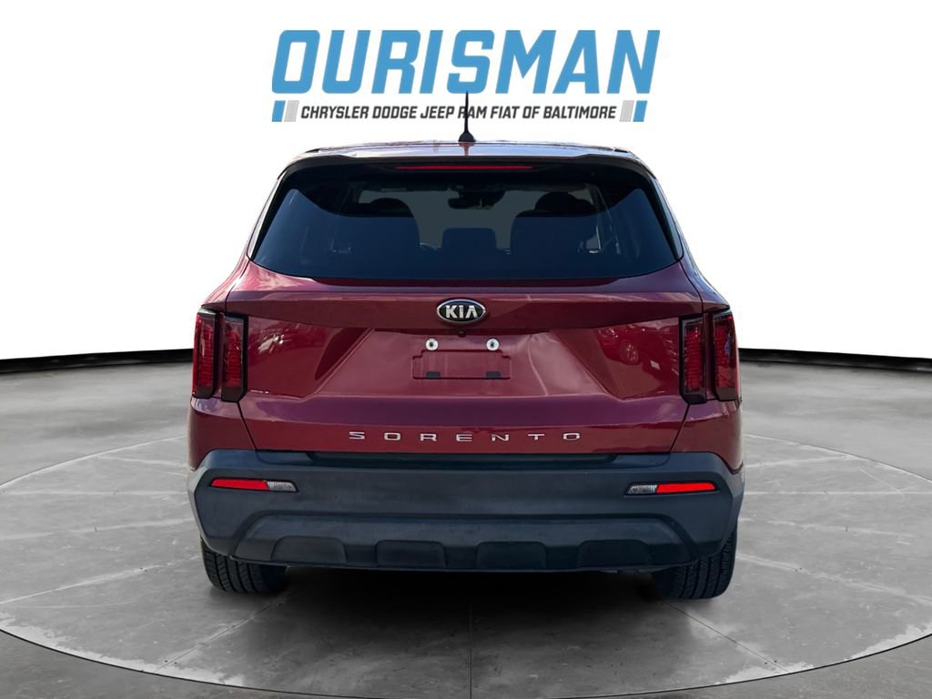 Used 2021 Kia Sorento LX image 5