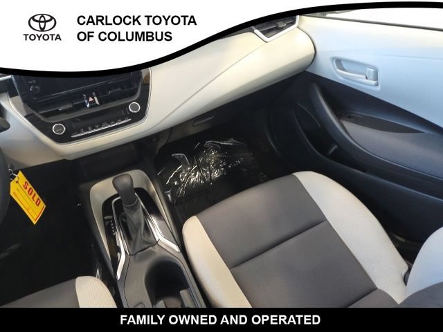Used 2023 Toyota Corolla LE FWD image 18