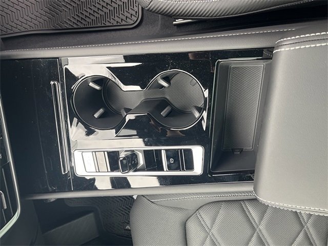 New 2025 Volkswagen Atlas Cross Sport SE image 24