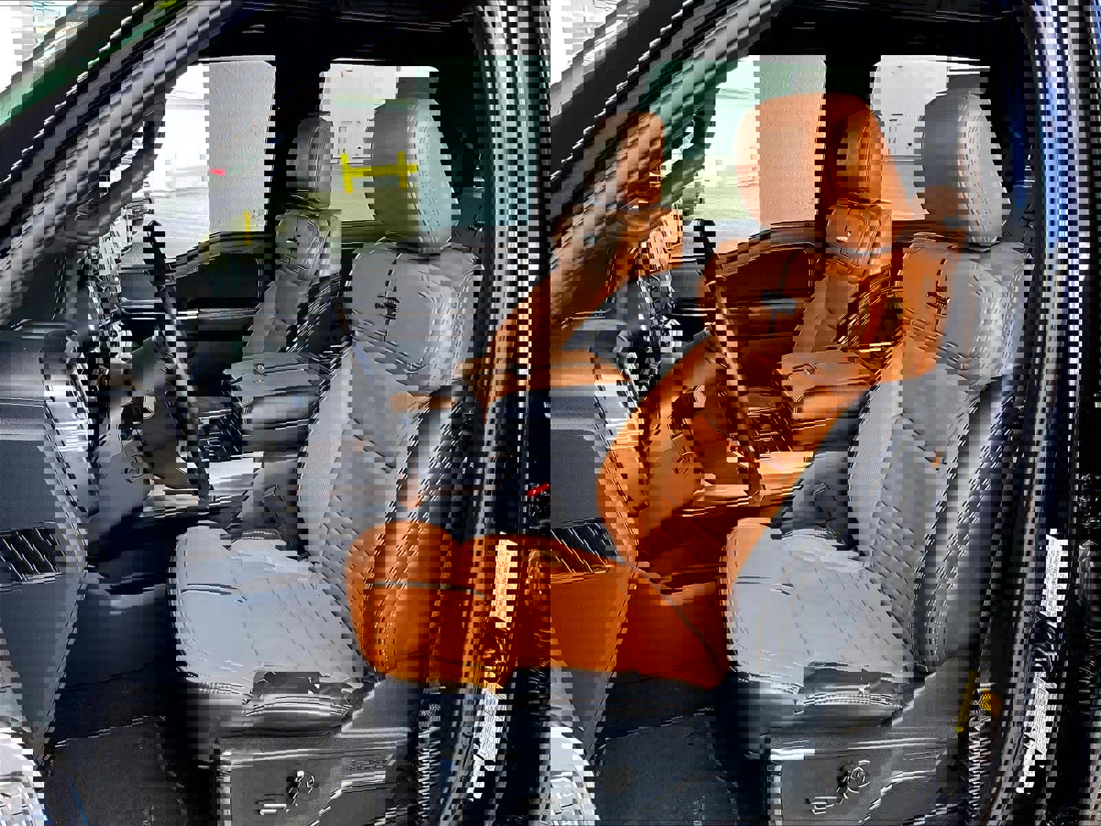 Used 2021 Ford F150 Platinum w/ Equipment Group 701A High AWD/4WD image 10