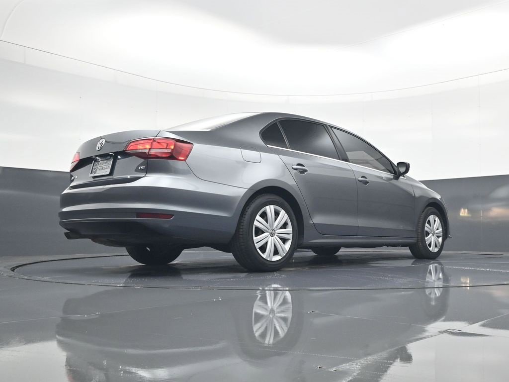 Used 2017 Volkswagen Jetta S image 22