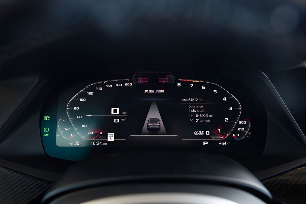 Used 2021 BMW X6 M w/ Competition Package image 19