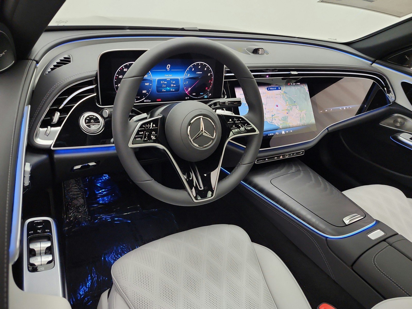 New 2027 Mercedes-Benz E 450 4MATIC Sedan image 9