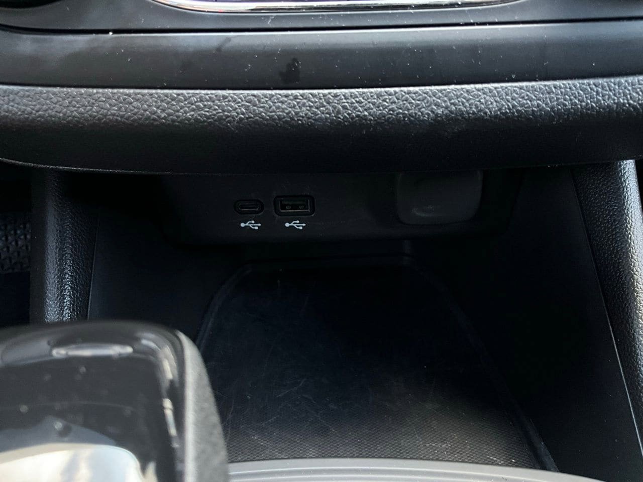 Used 2025 Buick Envista Preferred image 24