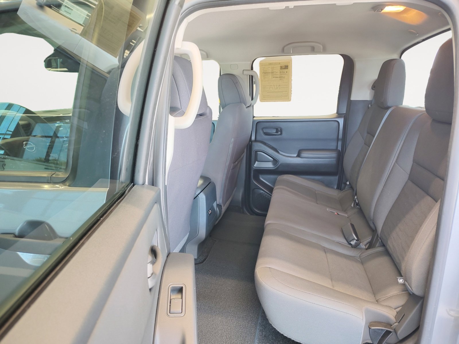 Certified 2024 Nissan Frontier S image 25