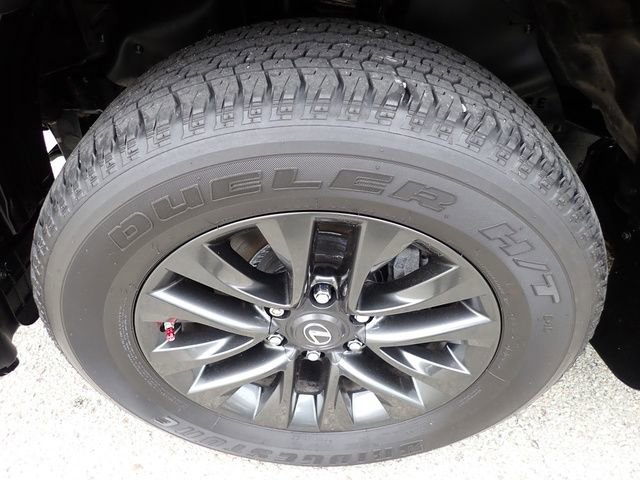 Used 2023 Lexus GX 460 Premium w/ Premium Plus Package image 12