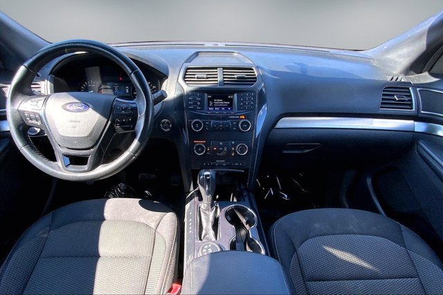 Used 2019 Ford Explorer XLT AWD/4WD image 15