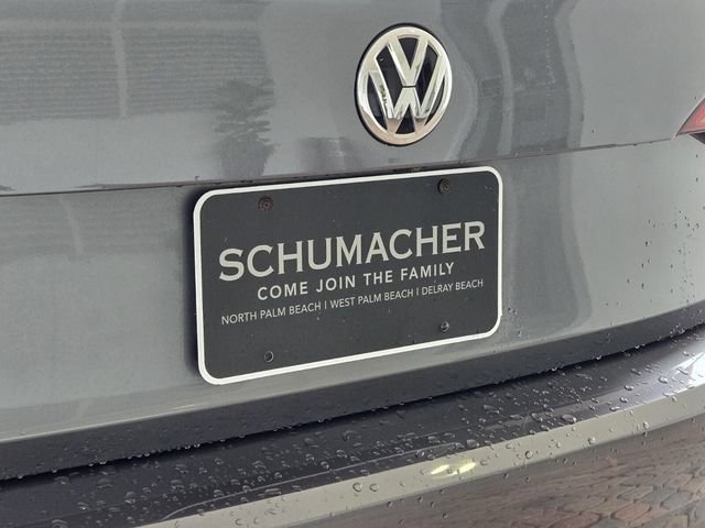 Used 2021 Volkswagen Jetta R-Line w/ R-Line Cold Weather Package image 9