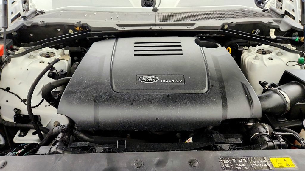 Used 2021 Land Rover Defender 90 S AWD/4WD image 26