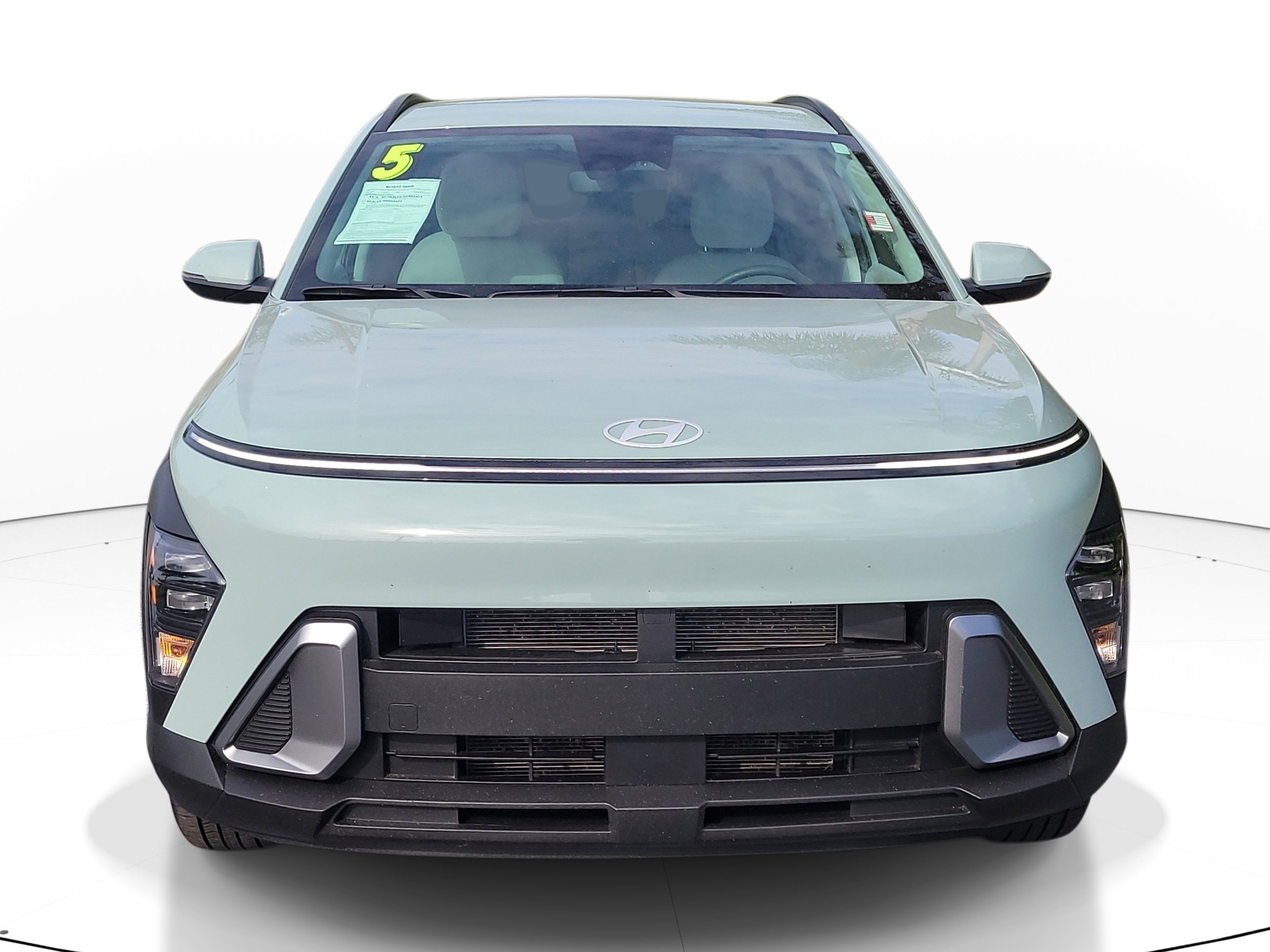 Used 2025 Hyundai Kona SEL image 2
