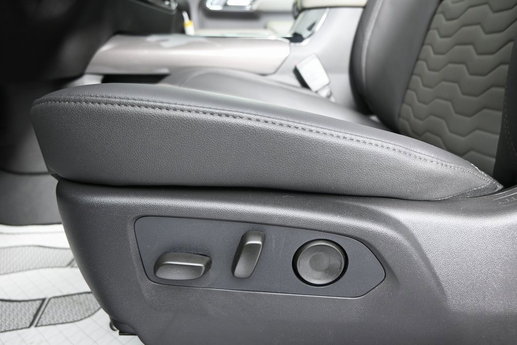 New 2026 Chevrolet Silverado 2500 ZR2 image 22