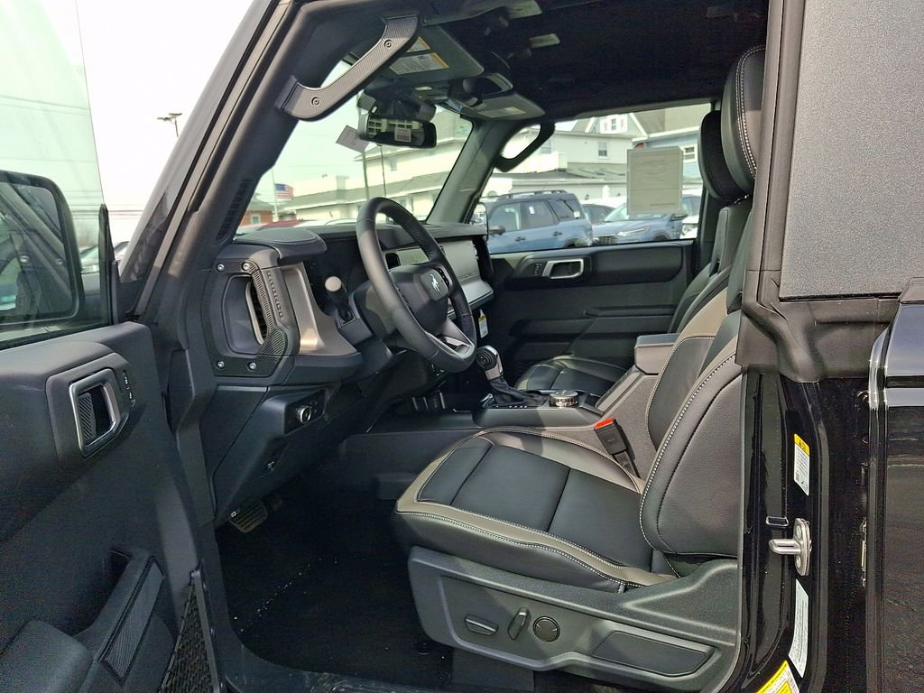 New 2026 Ford Bronco Outer Banks image 8