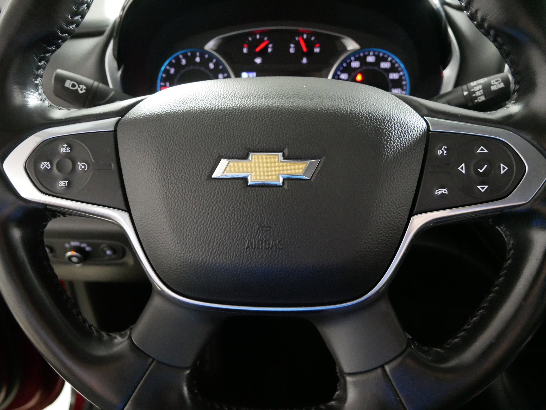 Used 2018 Chevrolet Traverse LT image 23