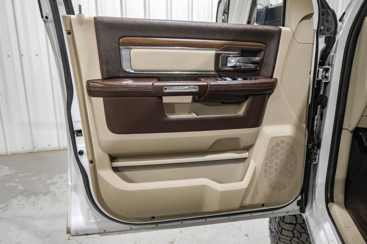 Used 2015 RAM 2500 Laramie w/ Convenience Group AWD/4WD image 42