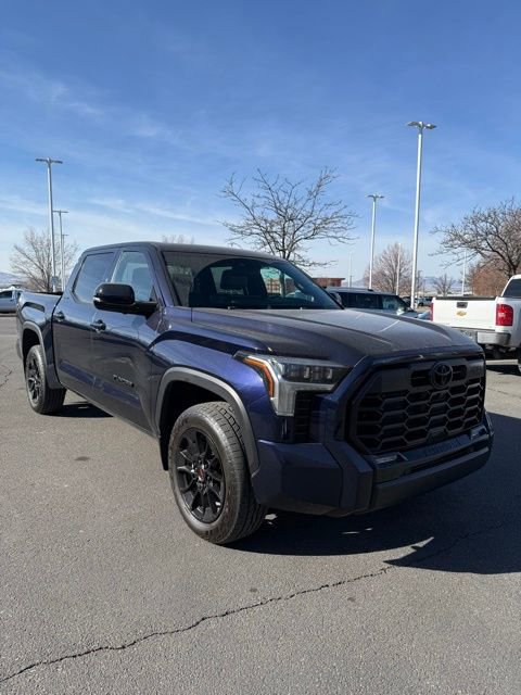 Used 2025 Toyota Tundra Limited w/ TRD Off-Road Package AWD/4WD image 8