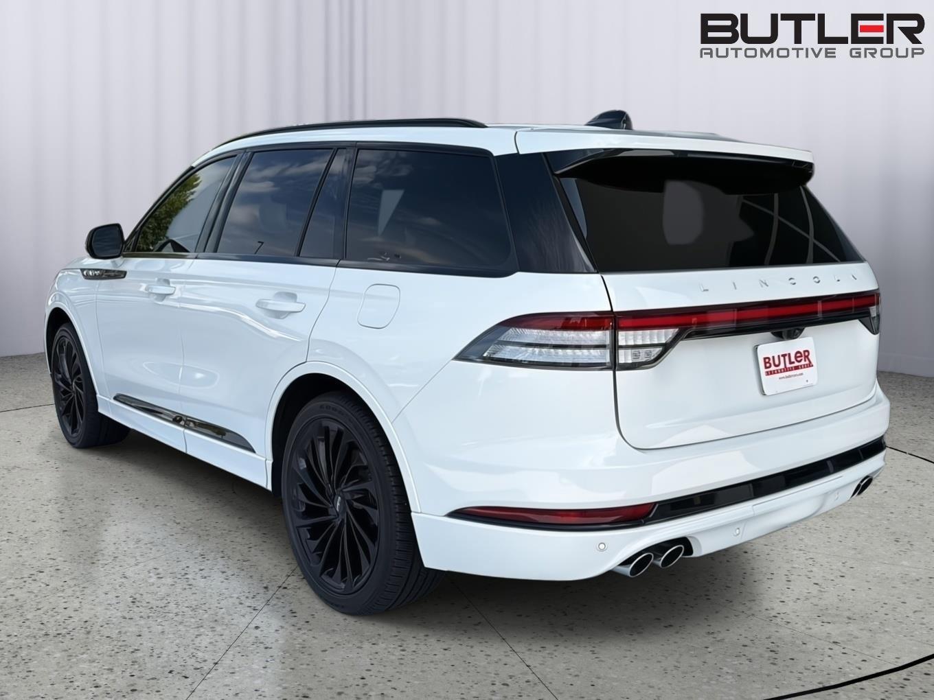 Used 2025 Lincoln Aviator Reserve w/ Equipment Group 201A AWD/4WD image 4