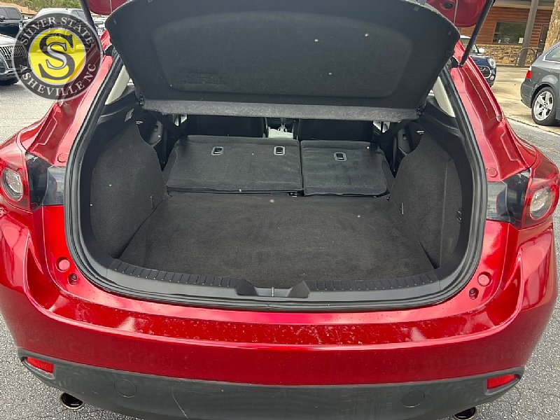 Used 2016 MAZDA MAZDA3 i Touring w/ Popular Equipment Package image 21