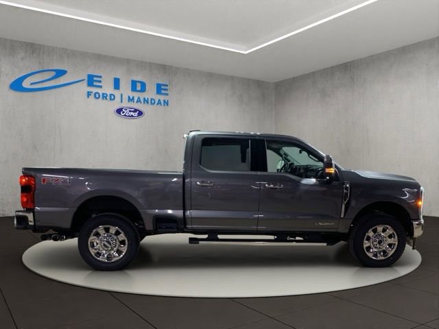 New 2026 Ford F350 Lariat w/ Lariat Premium Package image 8