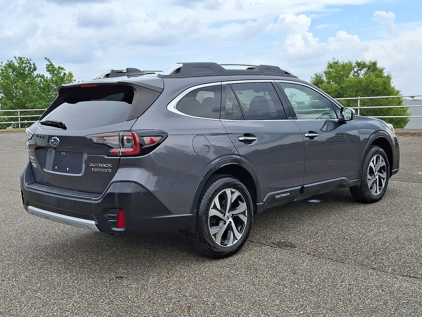 Used 2021 Subaru Outback Touring XT image 6