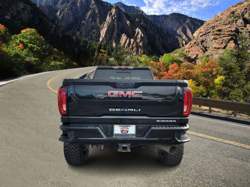 Used 2023 GMC Sierra 3500 Denali w/ Denali Ultimate Package image 4