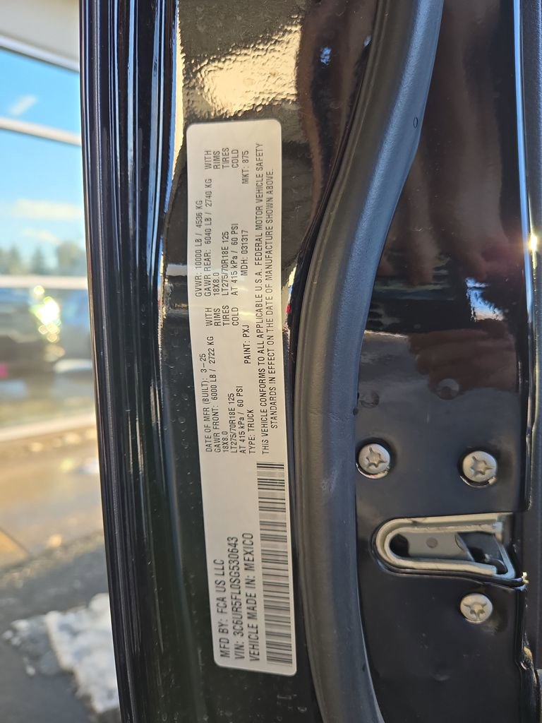 Used 2025 RAM 2500 Laramie image 30