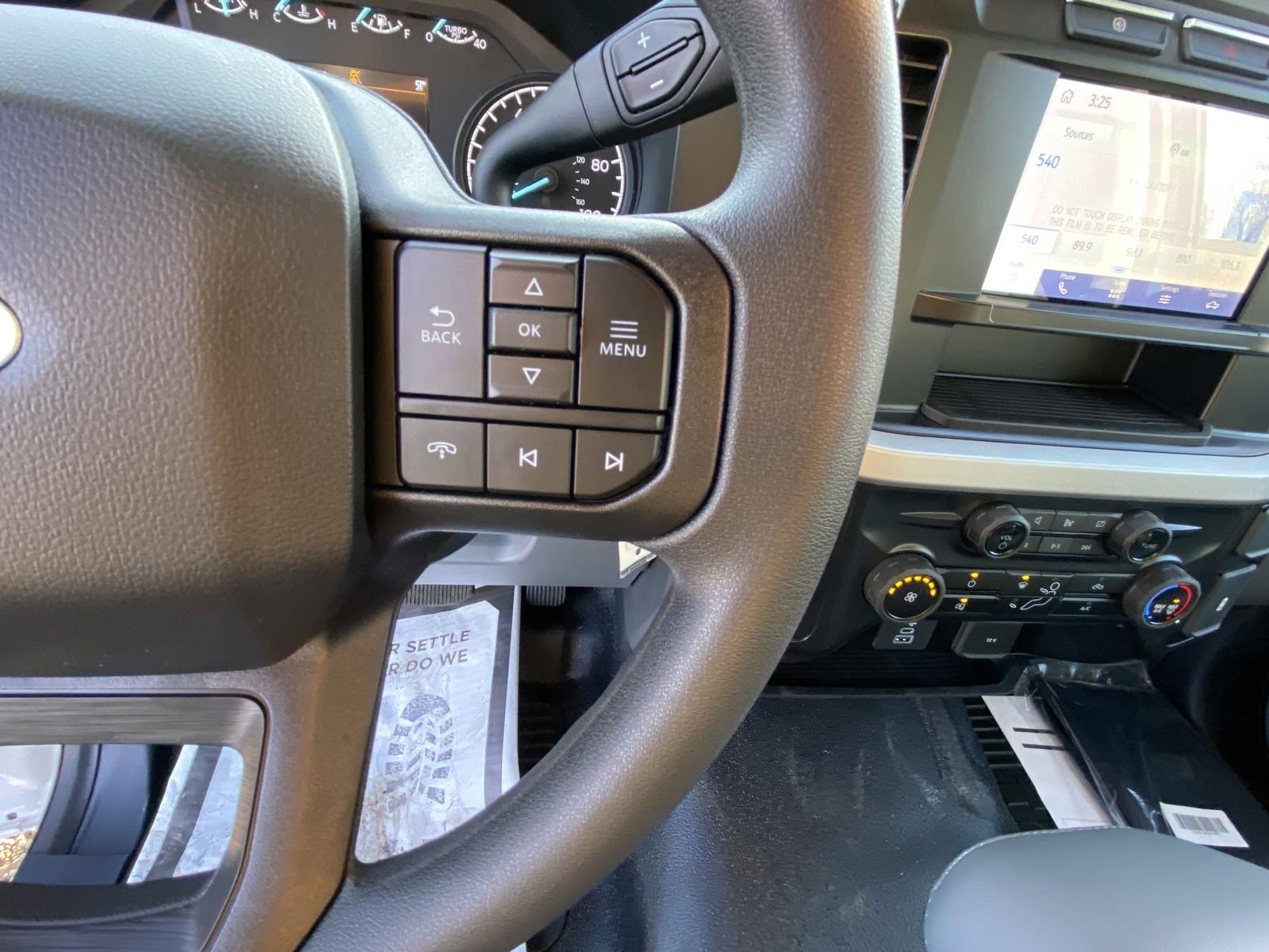 New 2024 Ford F550 4x4 Regular Cab Super Duty image 16