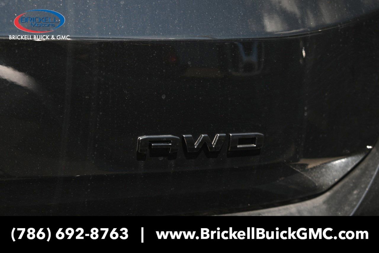 New 2024 GMC Terrain SLT w/ Elevation Edition image 15