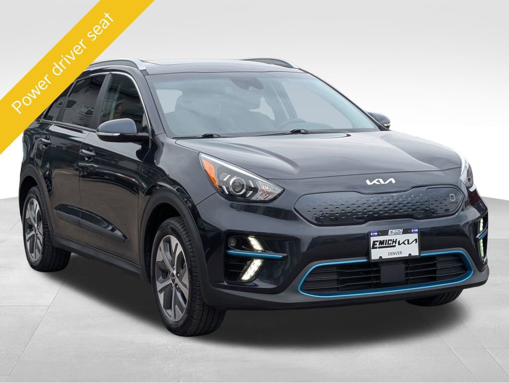 Used 2022 Kia Niro EX Premium w/ Cold Weather Package FWD image 8