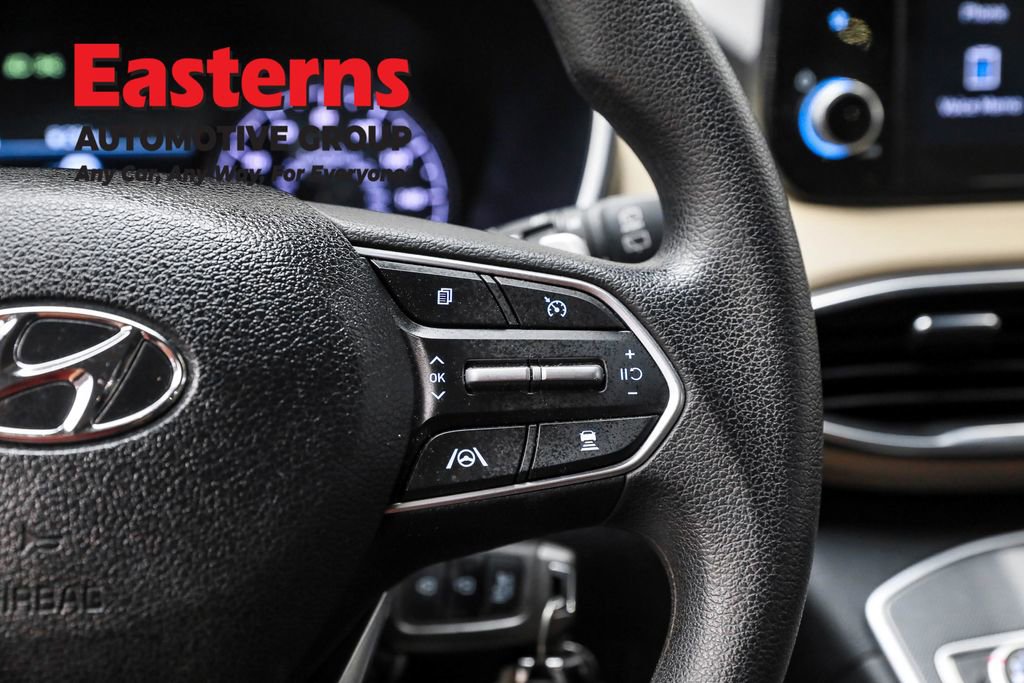 Used 2022 Hyundai Santa Fe SE image 16