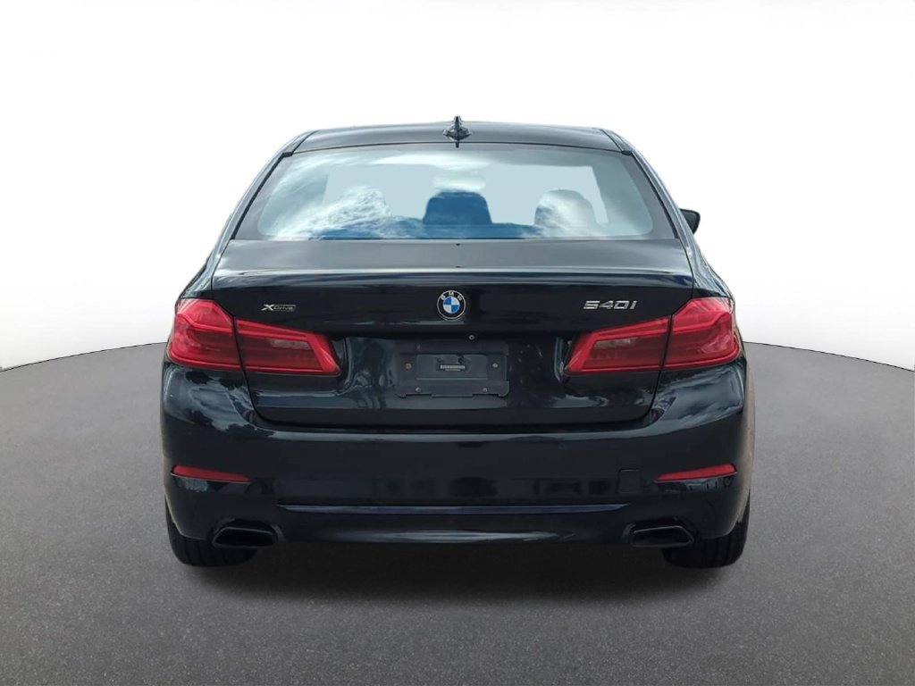 Used 2019 BMW 540i xDrive w/ Convenience Package AWD/4WD image 6