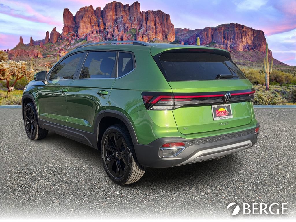 New 2026 Volkswagen Taos SE FWD image 4