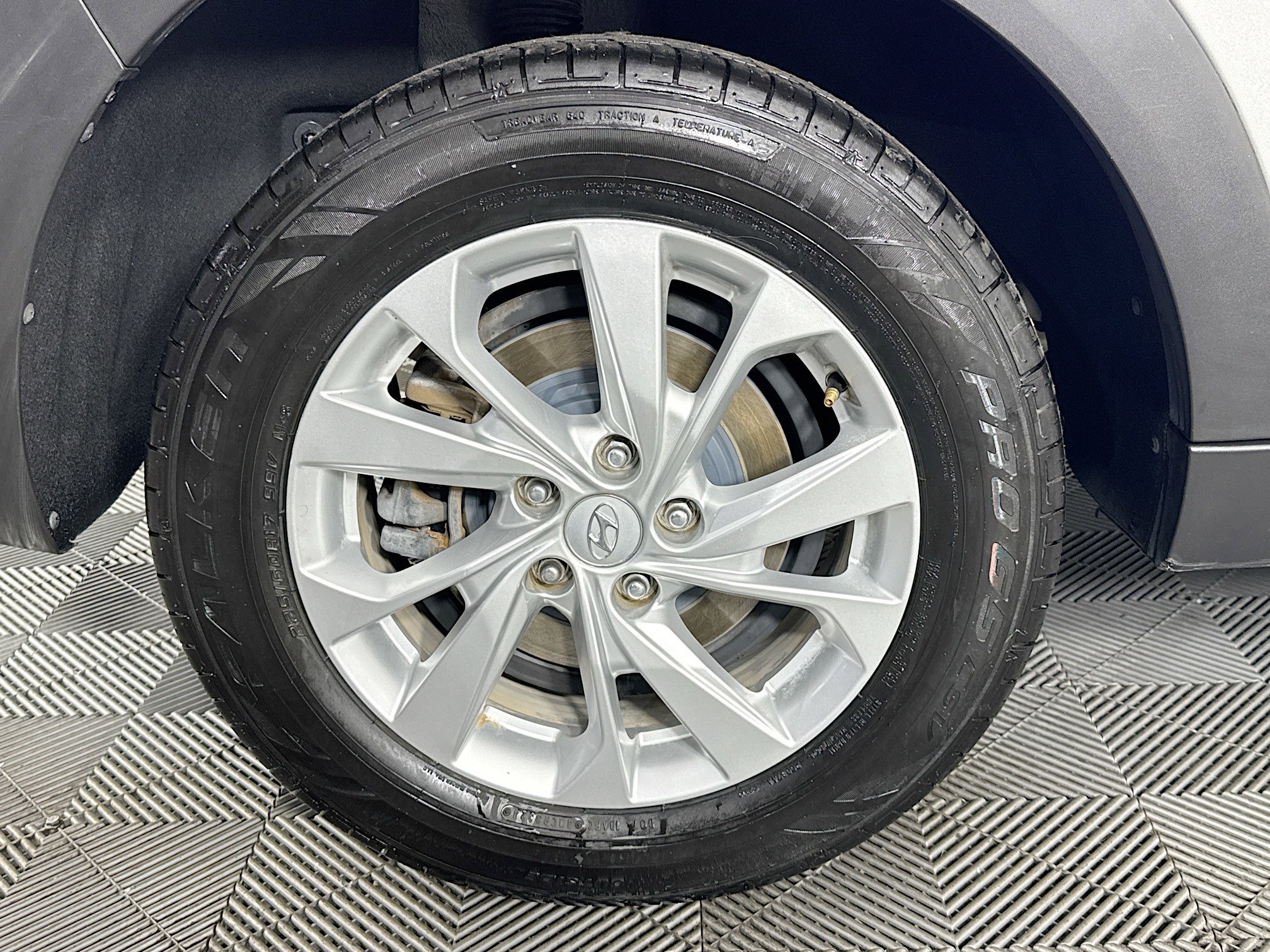 Used 2019 Hyundai Tucson SE image 31