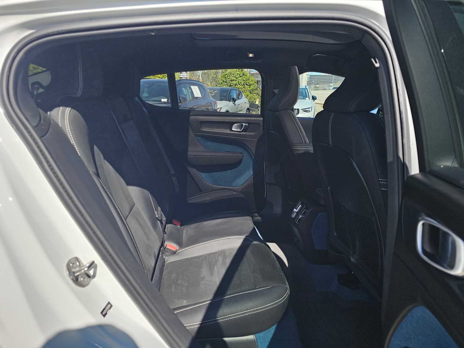 Certified 2023 Volvo C40 P8 Recharge Plus w/ Climate Package image 11