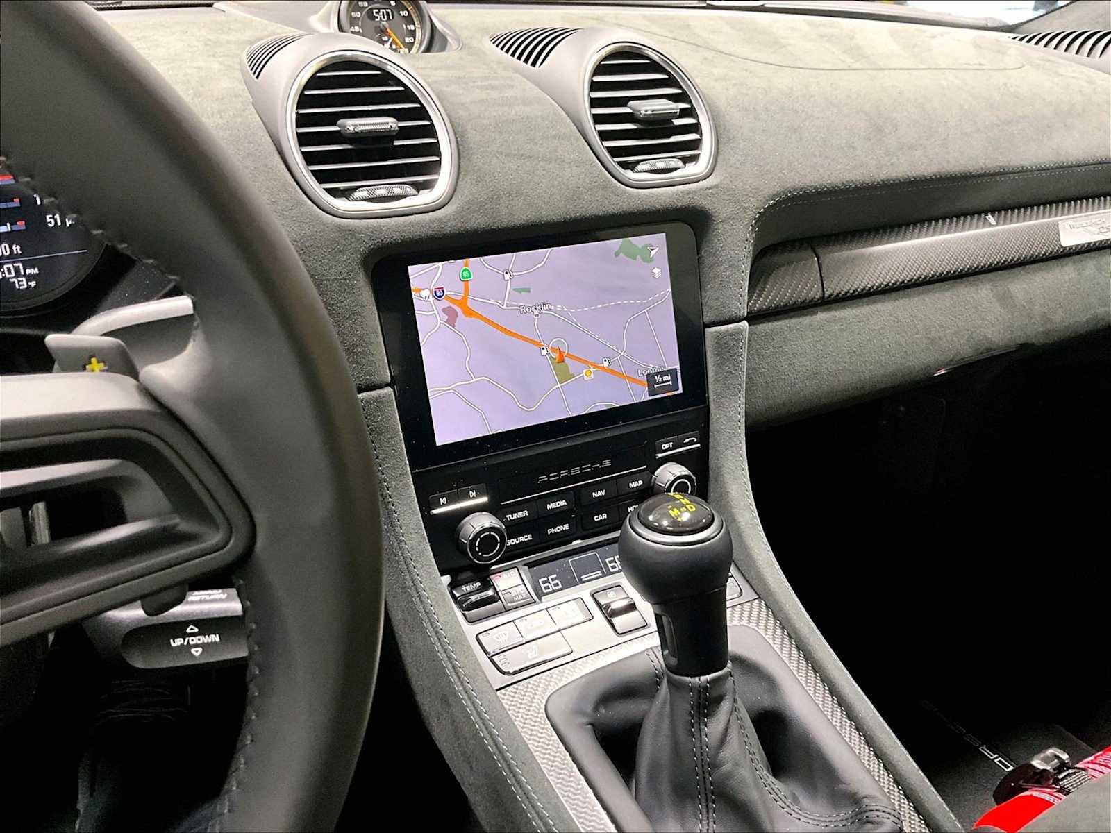 Used 2024 Porsche 718 Cayman GT4 RS RWD image 17