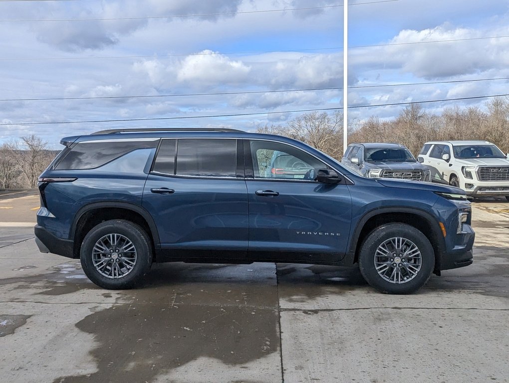 New 2026 Chevrolet Traverse LT w/ Driver Confidence Package image 6