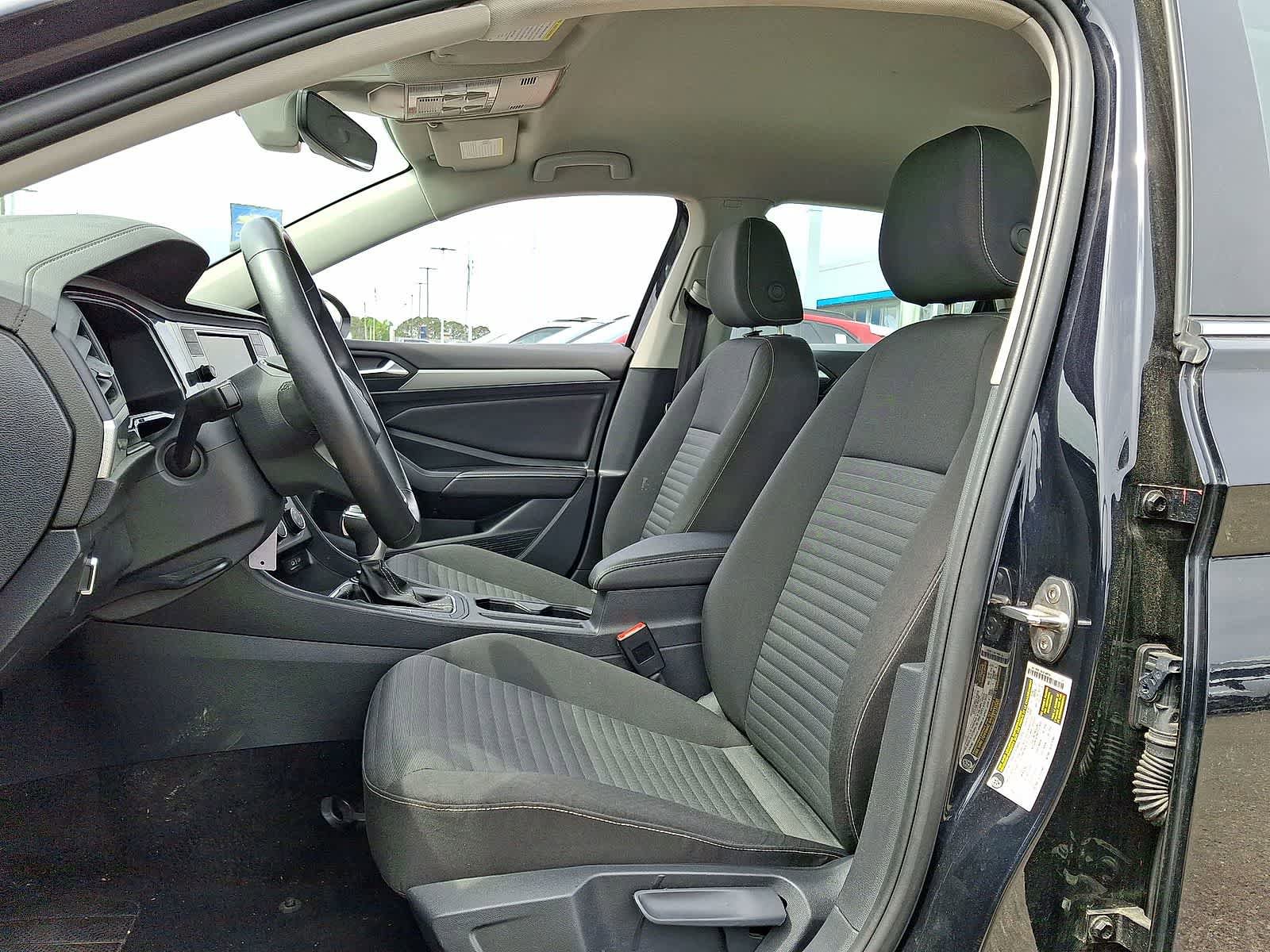 Used 2024 Volkswagen Jetta S FWD image 23