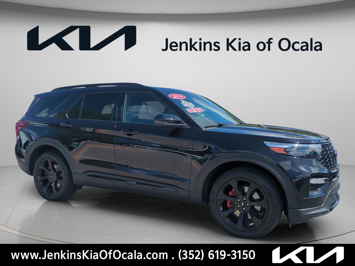 Used 2024 Ford Explorer ST w/ Equipment Group 401A image 1