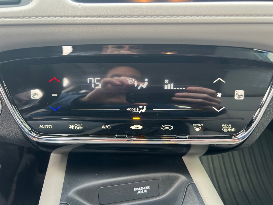 Used 2017 Honda HR-V EX image 22