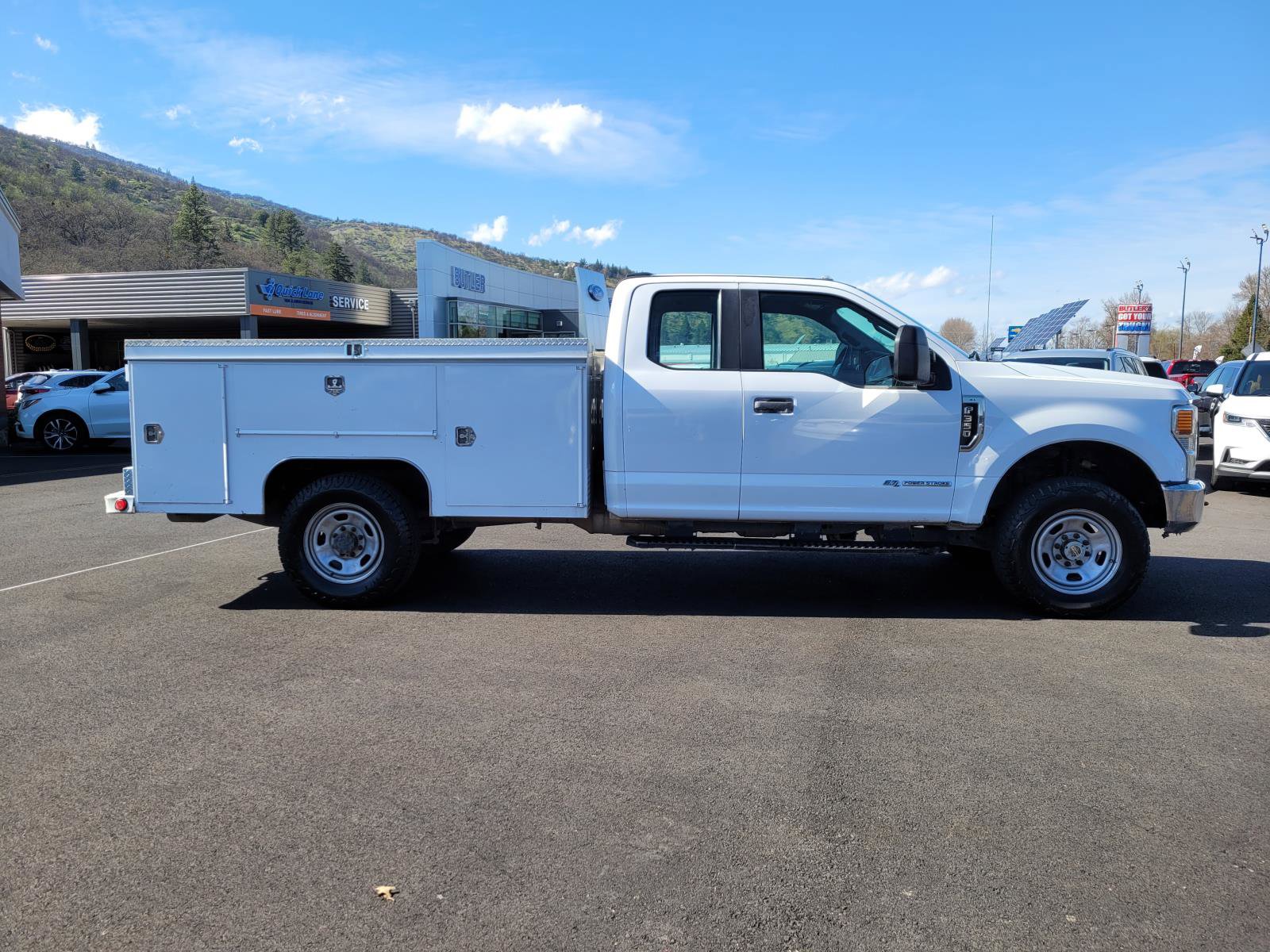 Used 2021 Ford F350 XL w/ Power Equipment Group AWD/4WD image 4
