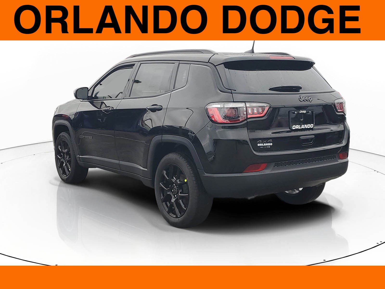 New 2026 Jeep Compass Latitude image 3