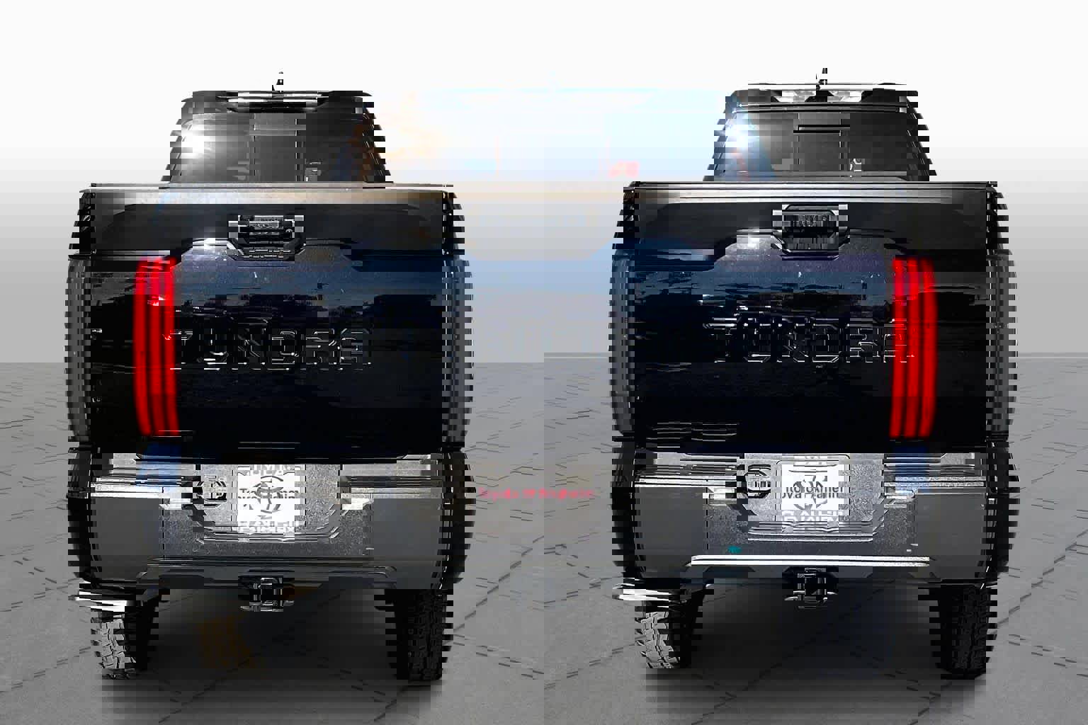 Used 2023 Toyota Tundra SR5 image 4