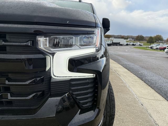 Used 2025 Chevrolet Silverado 1500 RST w/ Convenience Package II image 7