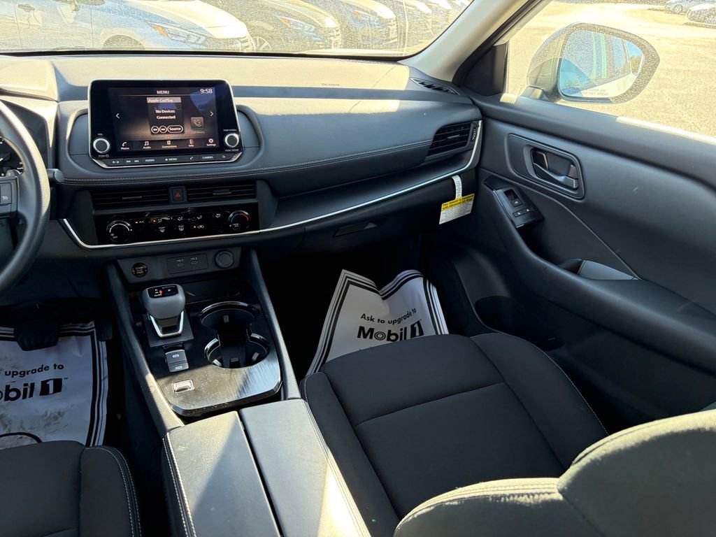 Certified 2025 Nissan Rogue S FWD image 19