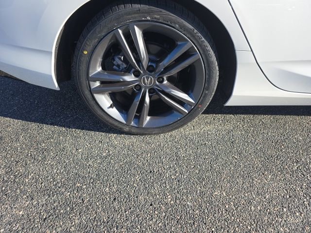 Used 2023 Acura Integra A-Spec image 9