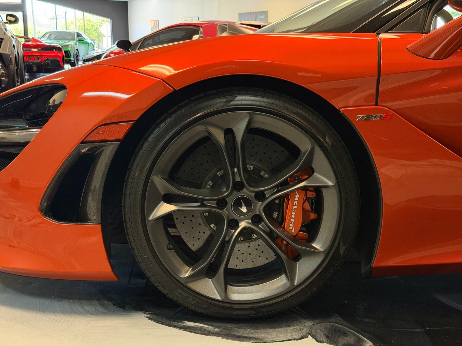 Used 2021 McLaren 720S Performance RWD image 7