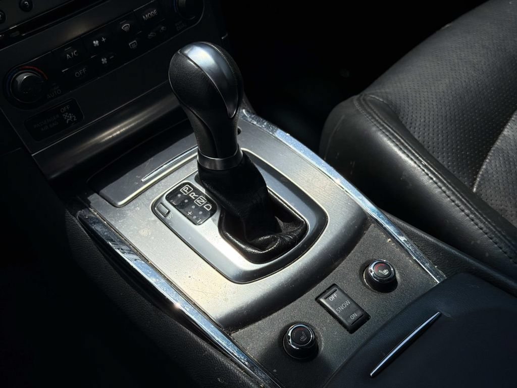 Used 2013 INFINITI G37 x Sedan w/ Premium Pkg AWD/4WD image 4