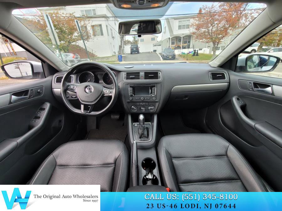 Used 2015 Volkswagen Jetta SE image 9